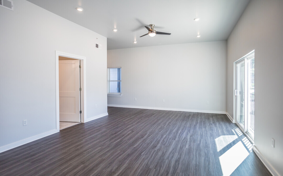 Gallery Brookhaven Lofts