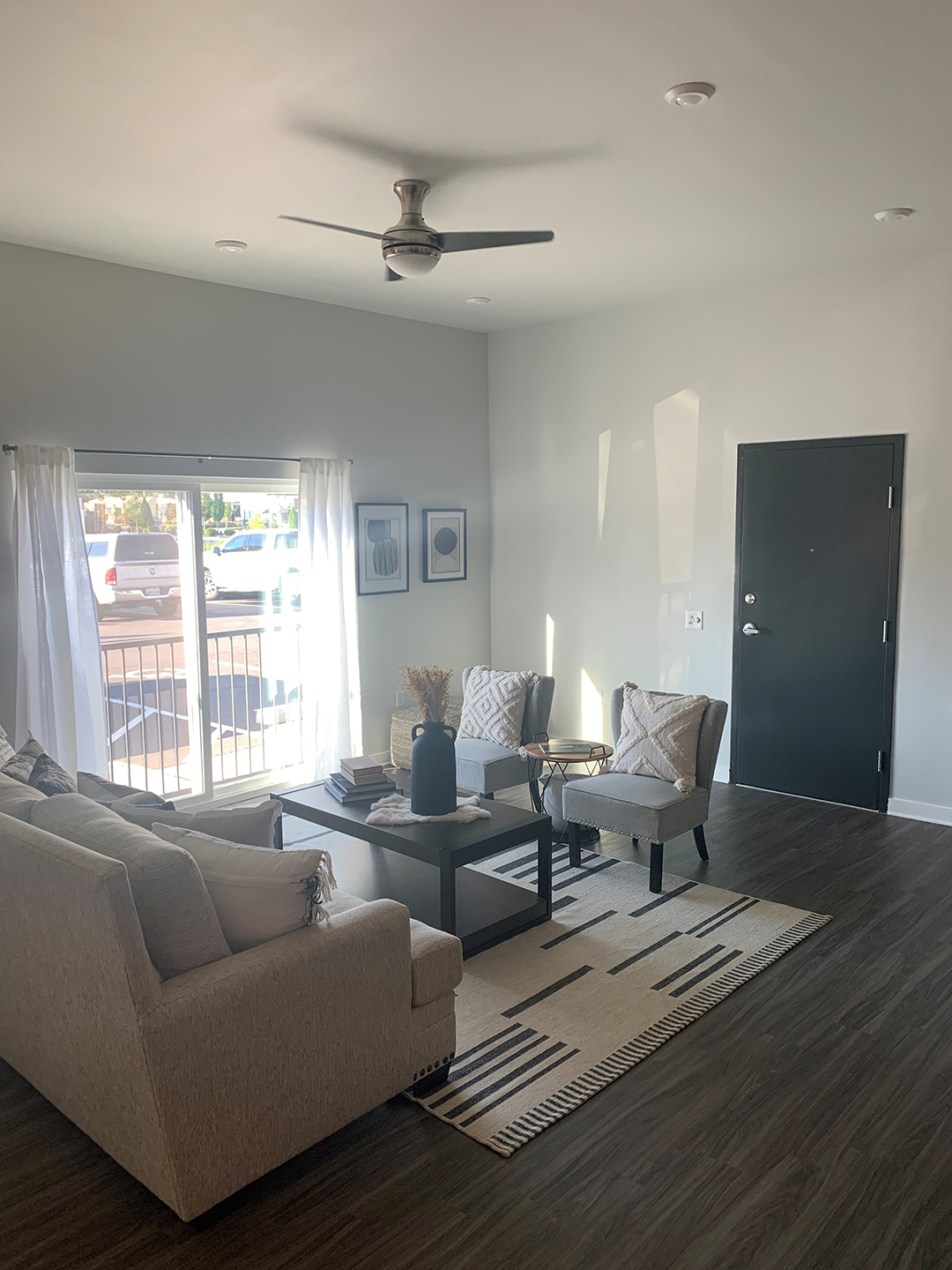 Gallery Brookhaven Lofts